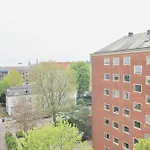 Fantastic 2-Bed In Frederiksberg C